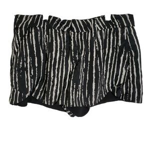 Allen B. by Allen Schwartz Womens Size 12 Shorts Black Tan Pockets Lined